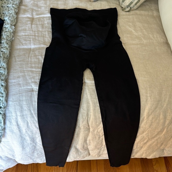 BLANQI Everyday Maternity Belly Support Leggings - Picture 1 of 4